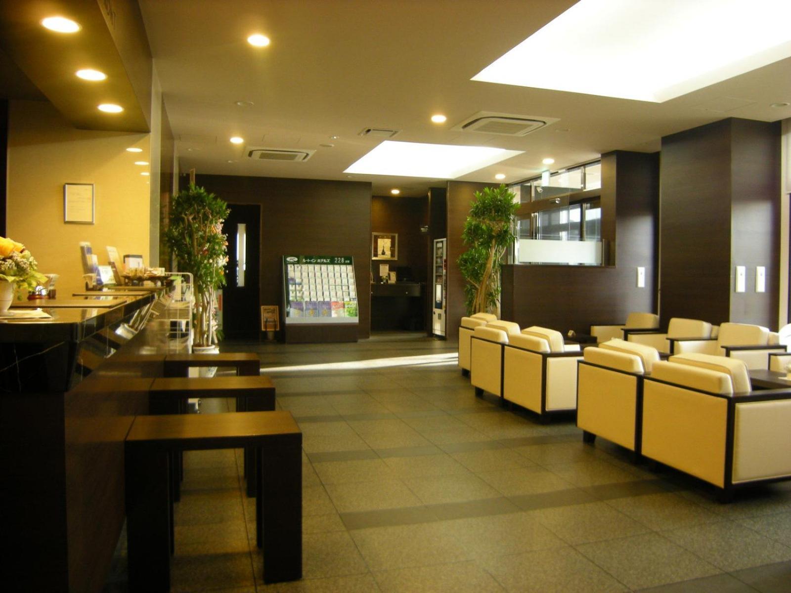 Hotel Route-Inn Yurihonjo Bagian luar foto
